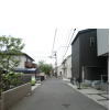 広さ84坪の土地の前面道路風景